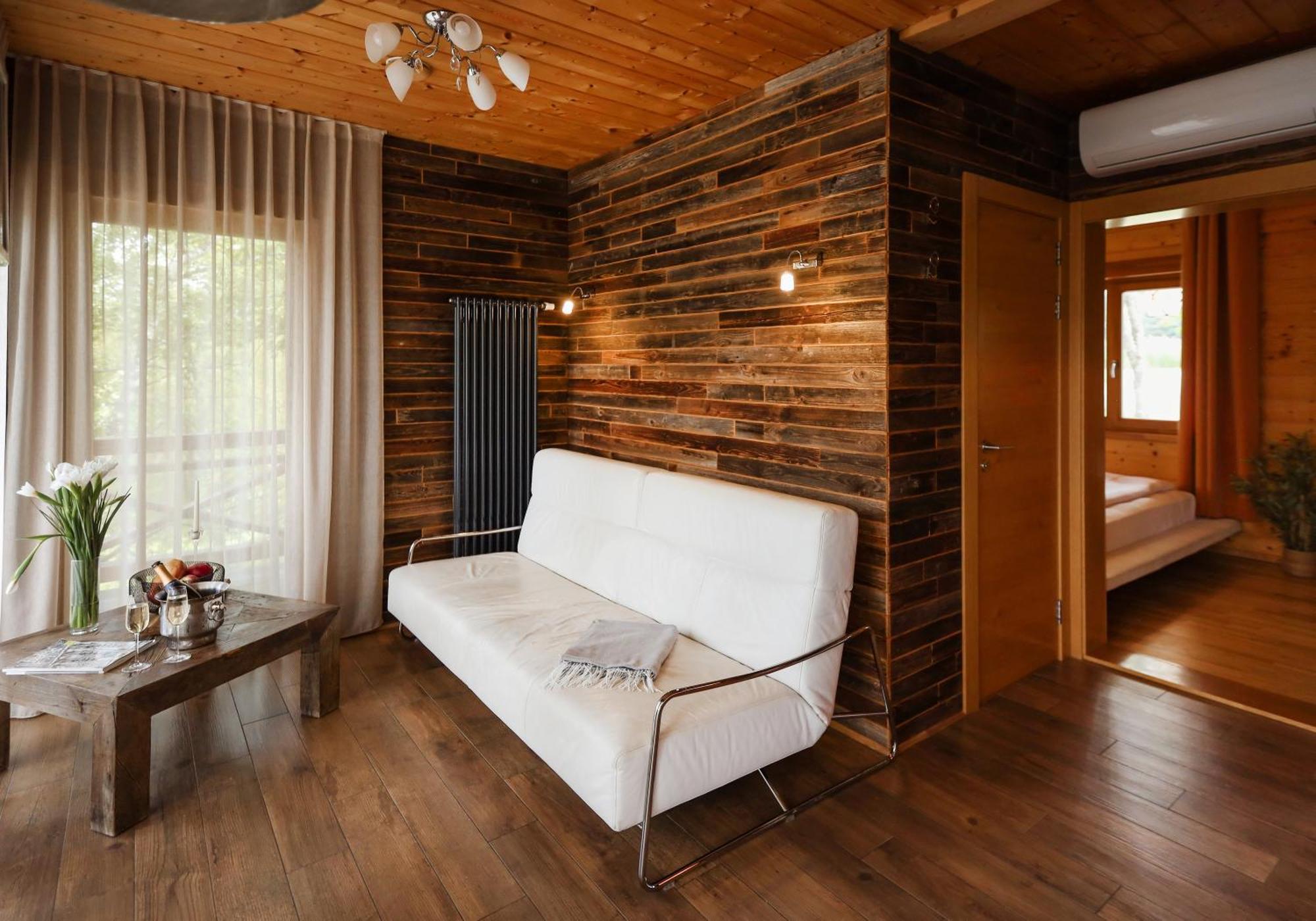 Jonathan Spa Estate Amatciems Room photo